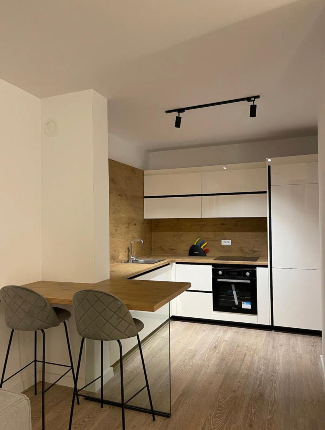 Airstay Pristina Habitación foto