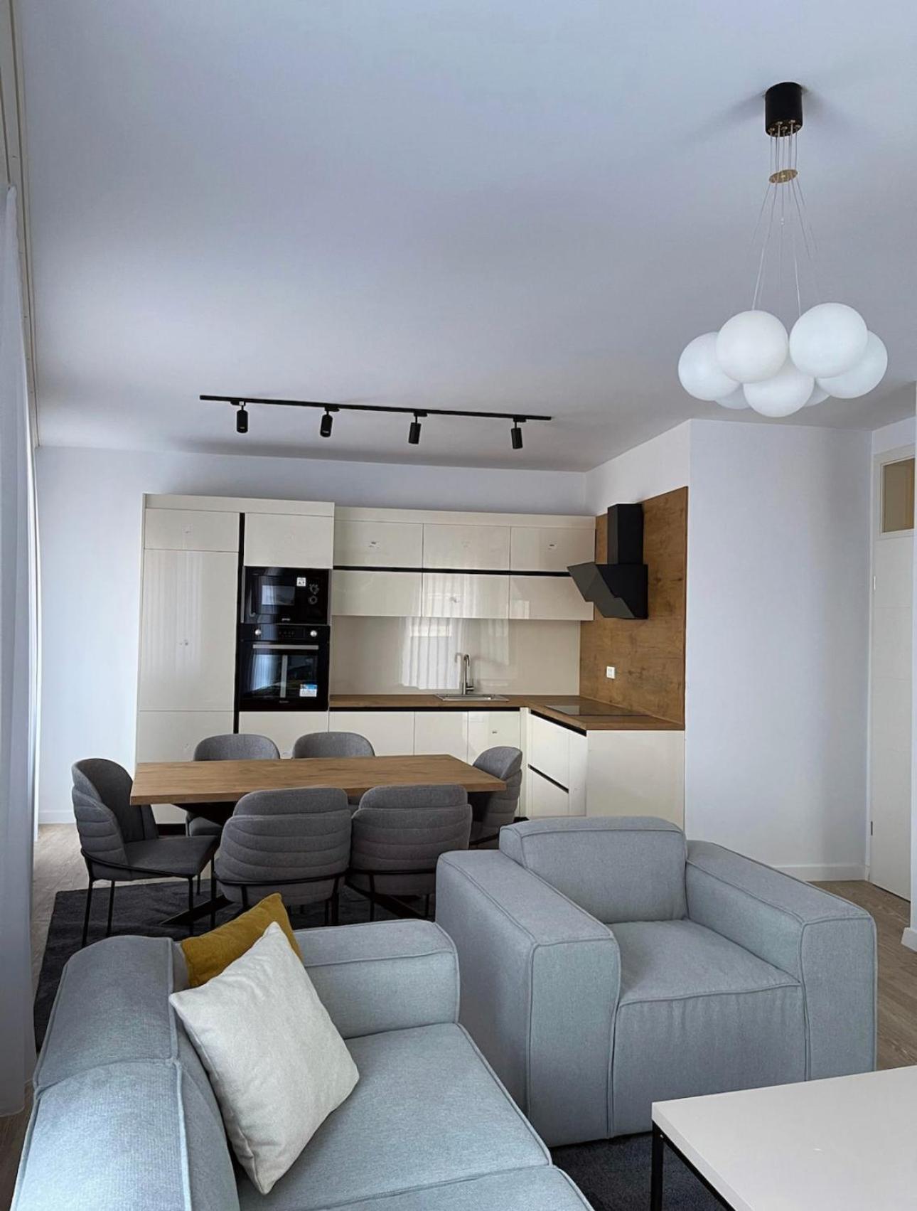 Airstay Pristina Habitación foto