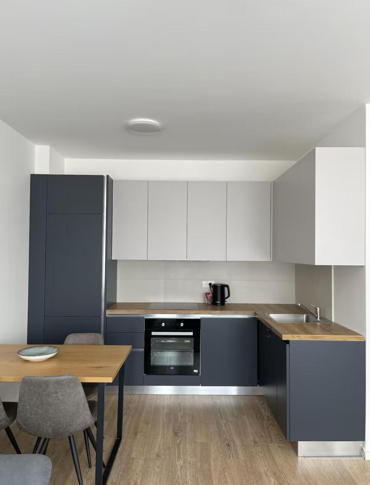 Airstay Pristina Habitación foto